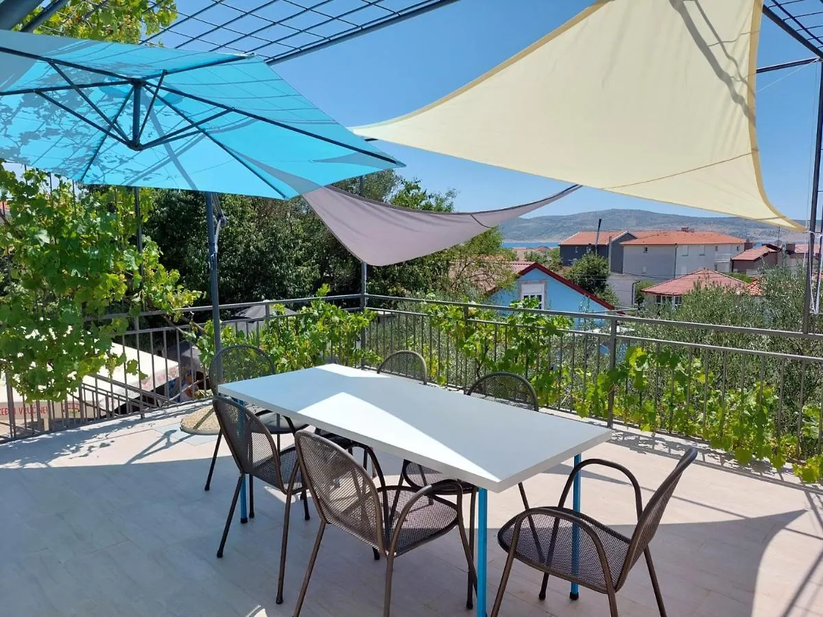 Apartment Hajduk Starigrad Paklenica Croácia